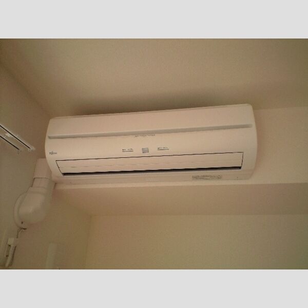 リビングタウン稲毛の杜　B203号室 エアコン