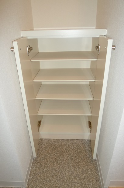 トレセリア大和田弐番館 下駄箱