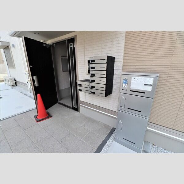 グランテージ海神F エントランス