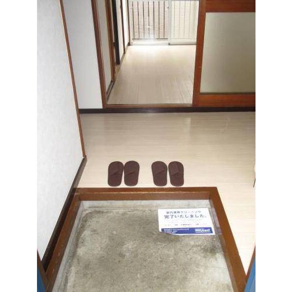 サンワハイツ 玄関