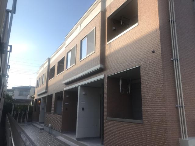 ロアゾオ・ブルー 外観写真（昼）