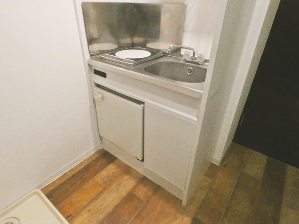 クリオ片倉町参番館103号室 キッチン