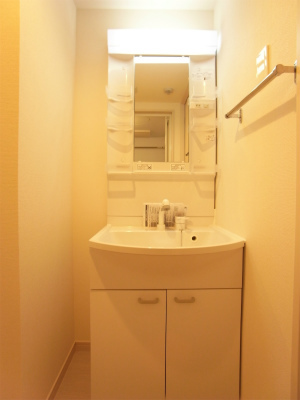 リブリ・サンオアシス1階 洗面