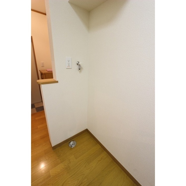 エルピス鵠沼 洗濯機置き場