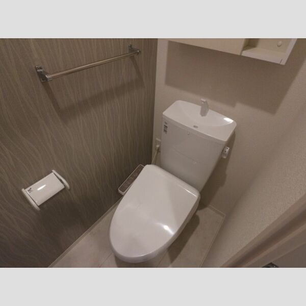 マ・メゾン201号室 温水洗浄便座