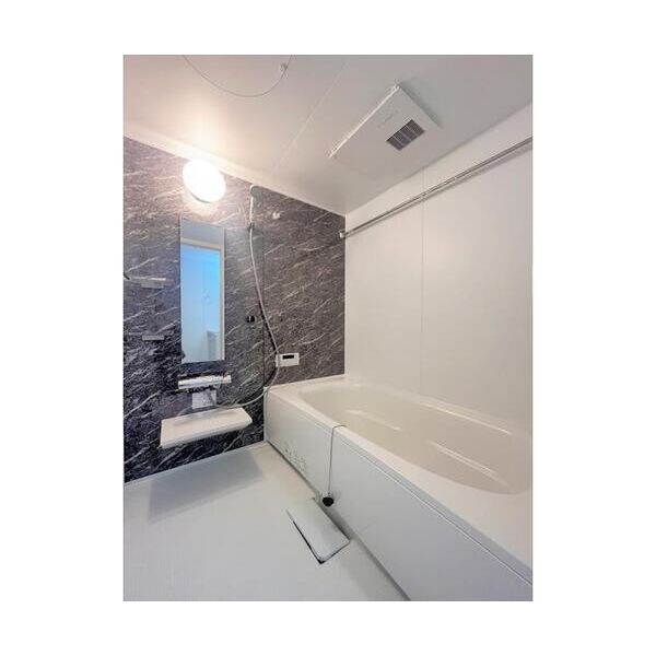 フィレ・デ・フルール101号室 お風呂