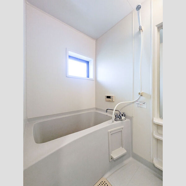 カロンアイリス201号室 浴室