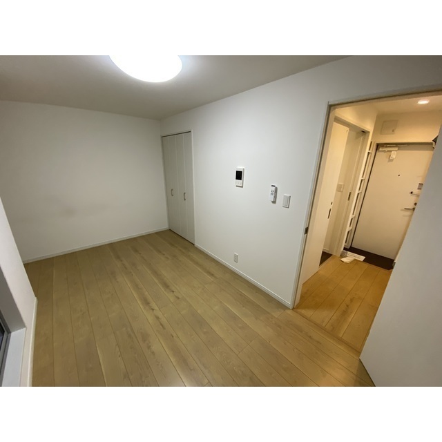 エステイトB能見台　 リビング