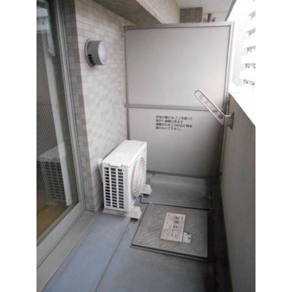 メゾン・ド・ヴィレ千葉中央0803号室 バルコニー