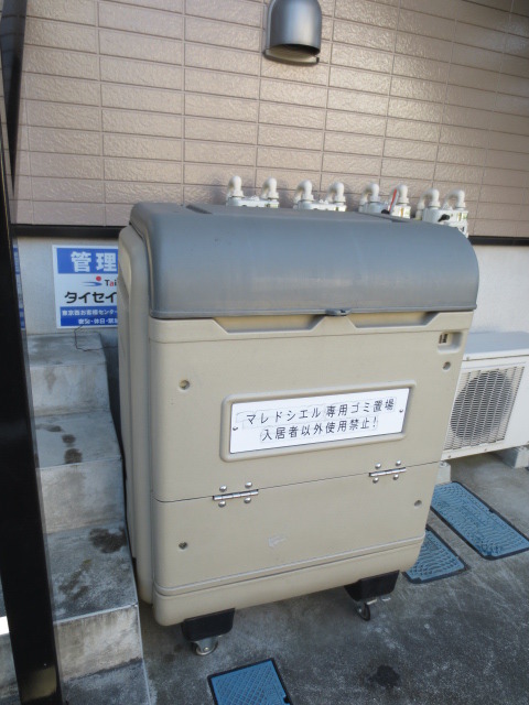 マレドシェル0101号室 専用ゴミ置場