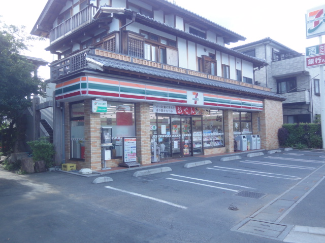 ポトス101号室 セブンイレブン川口新井宿店まで129ｍ