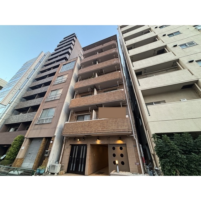 サットンプレイス 外観