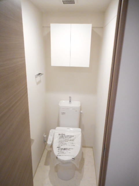 スカイステージ築地0502号室 トイレ