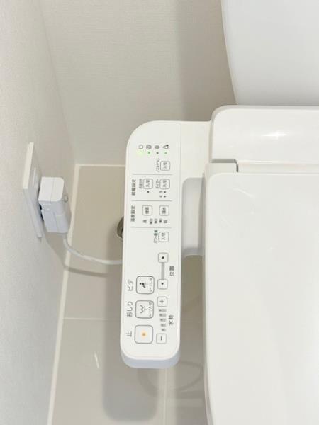 ＡＬＥＲＯ新中野ＩＩ4階 トイレ