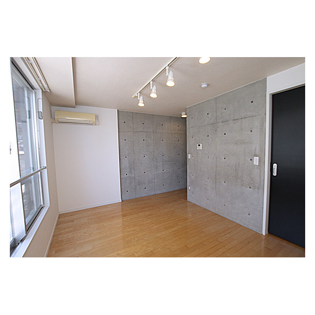 ZESTY西新宿Ⅲ0304号室 内観