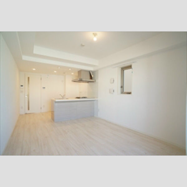 ルーナ エ ソレーユ　Ⅲ バルコニー側からのリビング♪