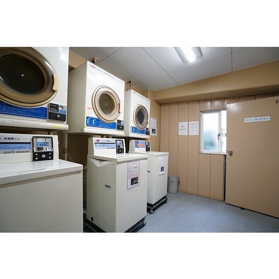 マック所沢コート1002号室 コインランドリー