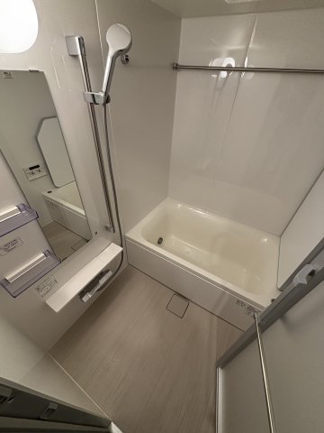 アールリエット武蔵境クラフト304号室 お風呂