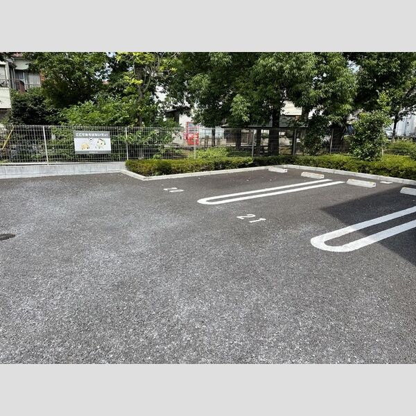 Blumenlied(ブルーメンリート) 駐車場