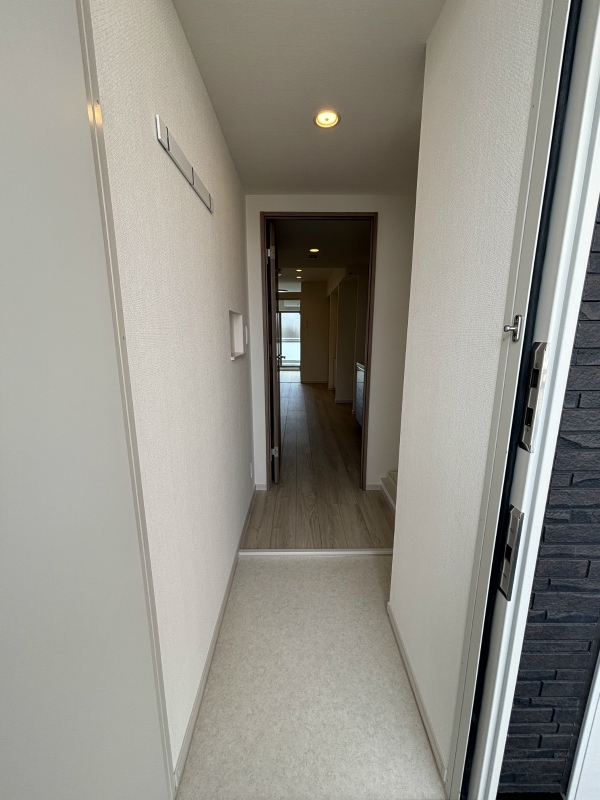 リブリ・SK竹の塚1階 玄関