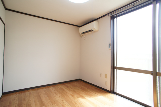 フォーブル幕張Ⅰ 居室2