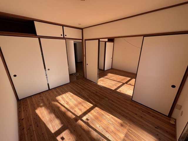 ベルカーサ橋本 寝室