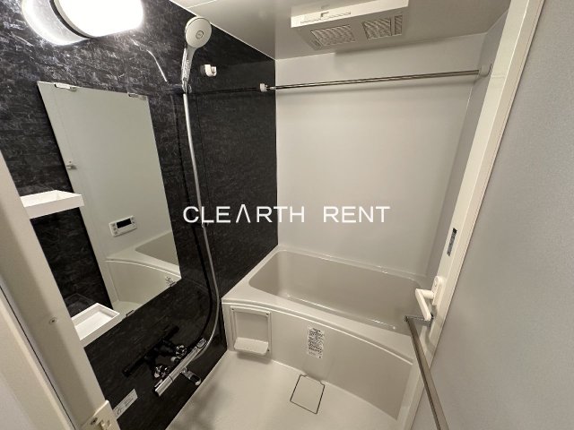 ＧＲＡＮ ＰＡＳＥＯ三宿地下1階 浴室乾燥機付きバスルーム/追焚機能付き