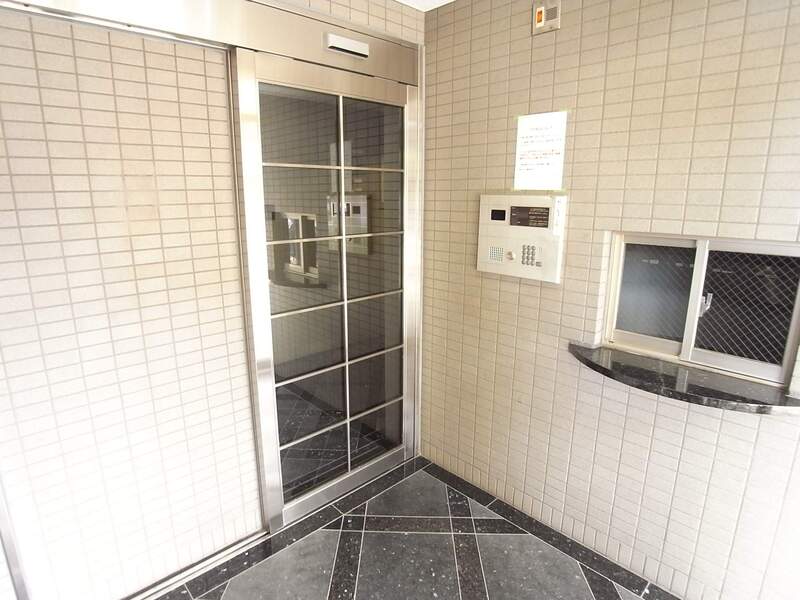 CREA・H3階 エントランス