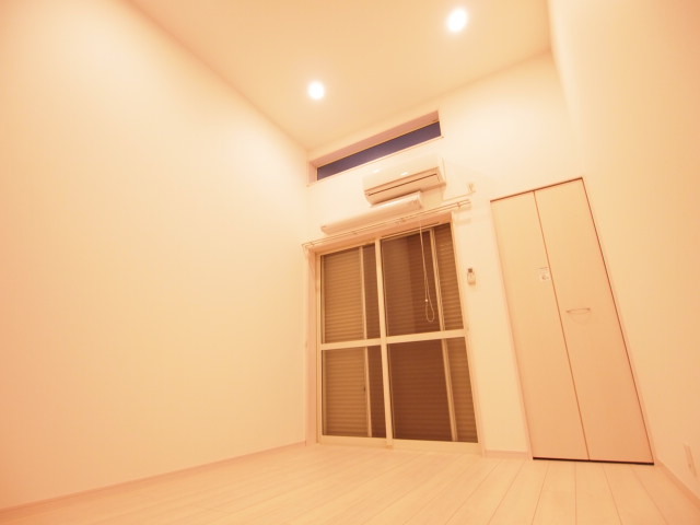 フローラ千葉 リビング