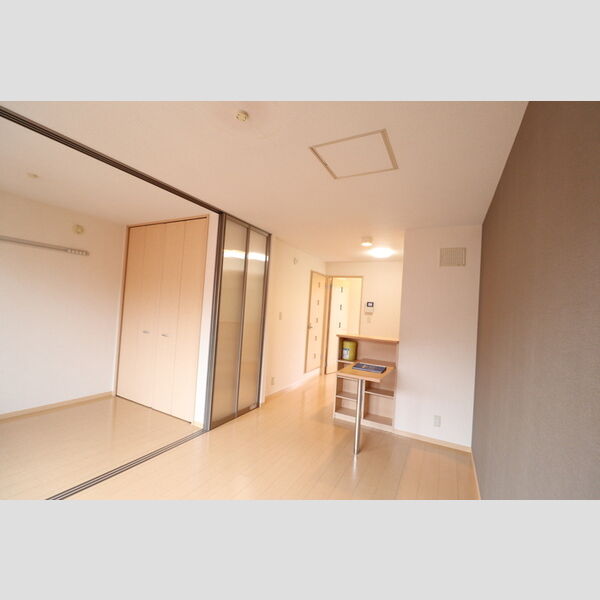 リヴェール LDK・洋室