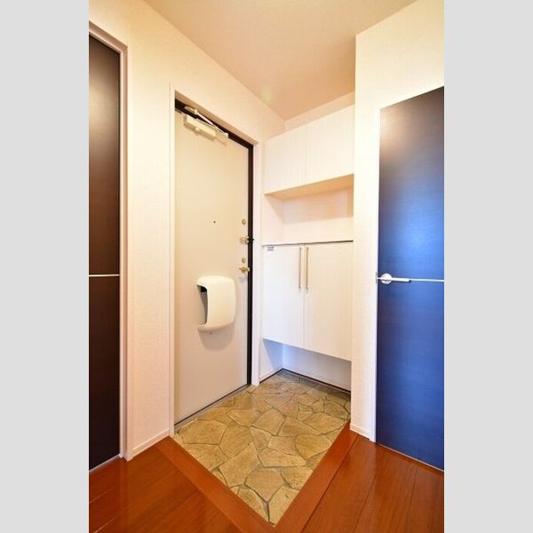 south wind Ⅱ 玄関