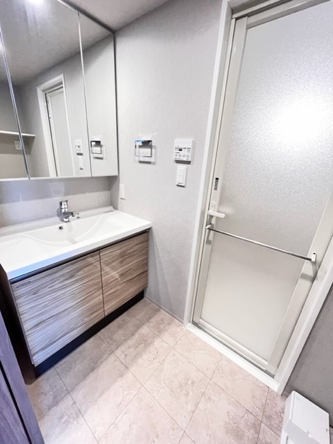 ドゥーエ板橋区役所前9階 洗面