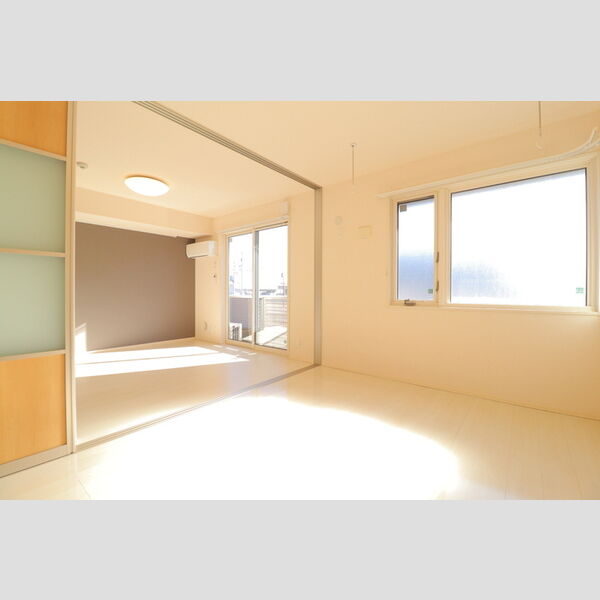 ロイジェントパークス レイクタウン Ⅲ　F 洋室・リビング