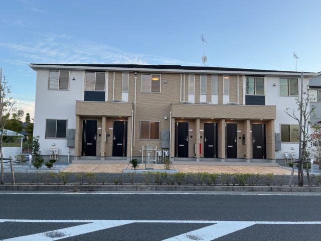 プリオーレおおたかの森 外観写真（昼）