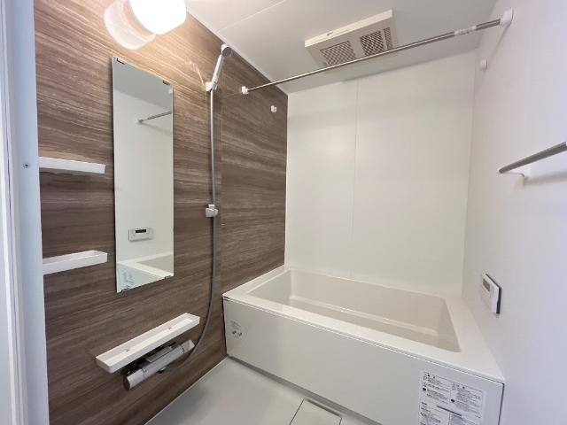 ＫＡＫＩＮＯＫＩ　ＴＥＲＲＡＣＥ105号室 バス