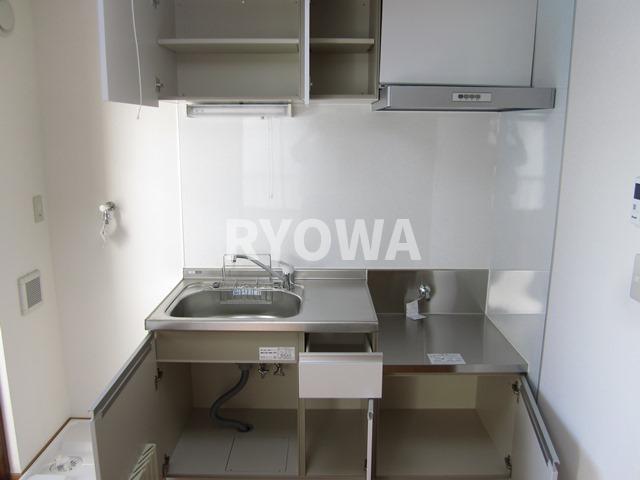 小菅4丁目賃貸住宅 【キッチン】 掲載の写真は退去前の写真となります。