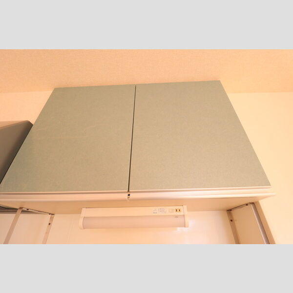 ファースト キャロベリー キッチン　棚