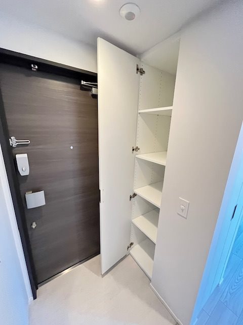 クロスレジデンス六義園 収納