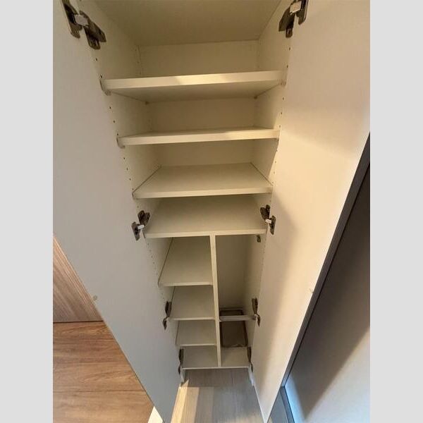 スパシエウインド横浜903号室 リビング