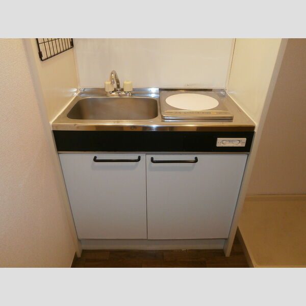 ヴィラマルイシ IHキッチン