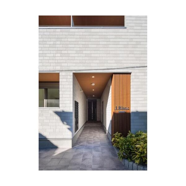 Jブラン三ノ輪102号室 エントランス