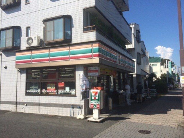 フォレスタ高幡0105号室 セブンイレブン日野三沢店