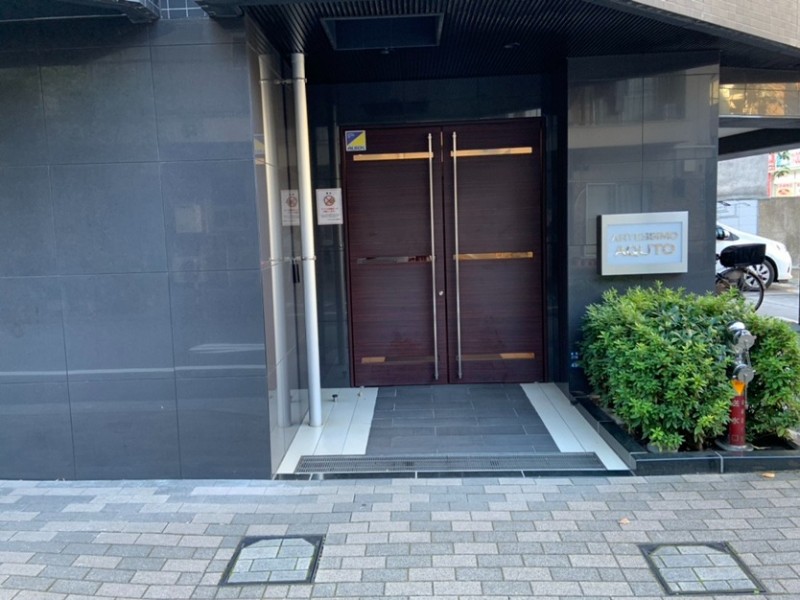 ARTESSIMO AQUTO エントランス