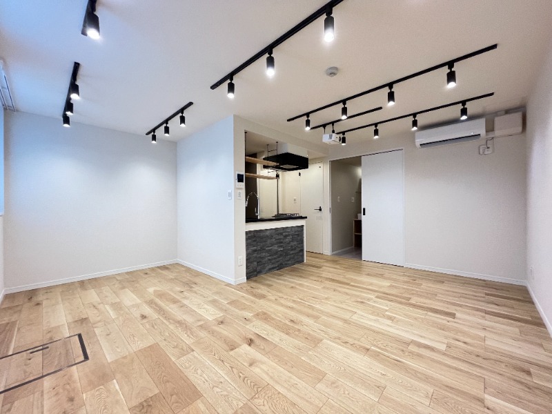 アピチェ大森地下1階 リビング