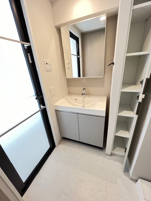 クロスレジデンス六義園9階 洗面