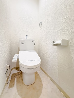 シモンズ栗木台1階 トイレ