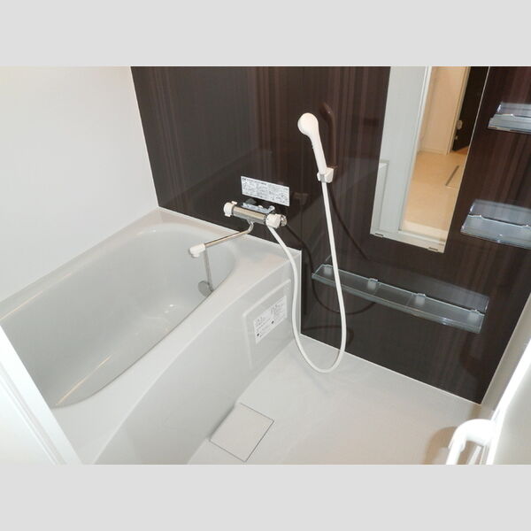 コルテ101号室 101　バス