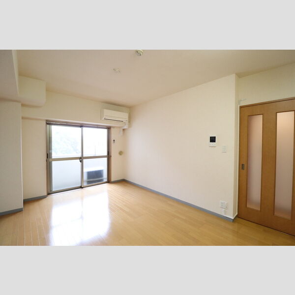 NTマンション203号室 LDK