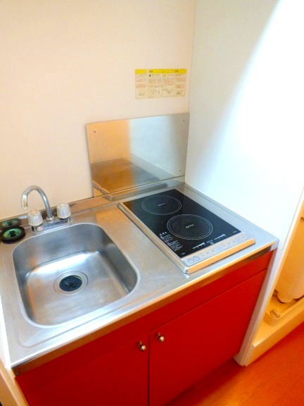 レオパレスしらゆり 外観