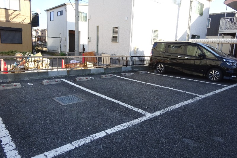 エスポワール2階 駐車場